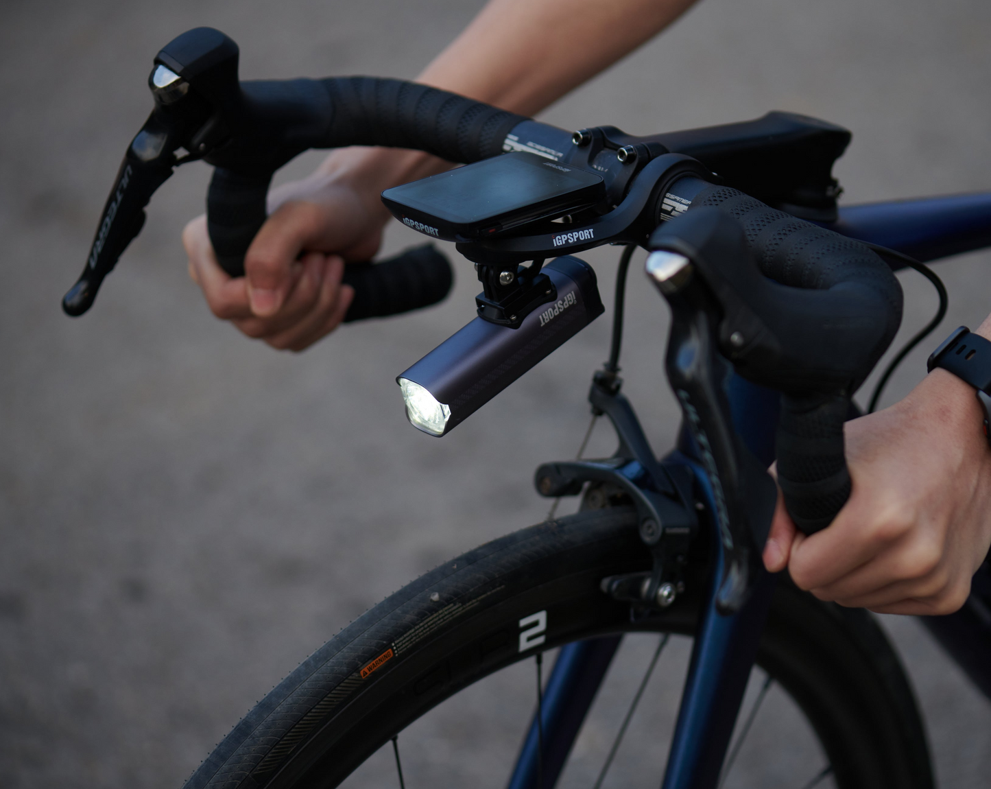 VS800 - Smart Front Light